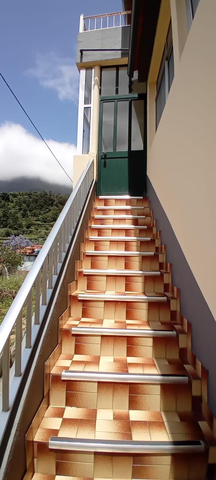 Vitorio'S Guesthouse São Vicente Extérieur photo
